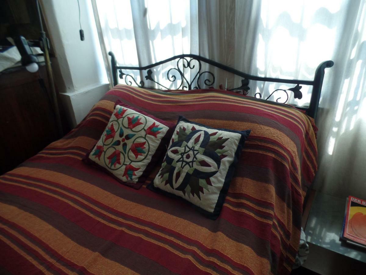 Cozy Garden Apartment Yerusalem Bagian luar foto